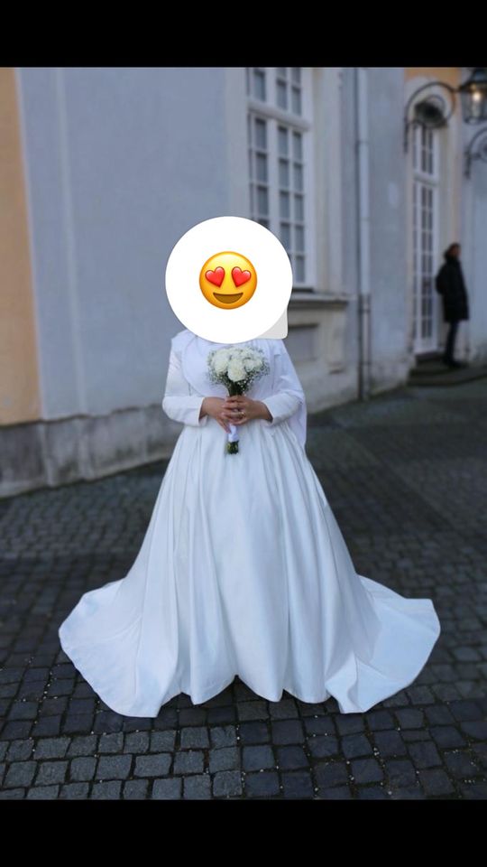 Standesamtliches Brautkleid in Bornheim