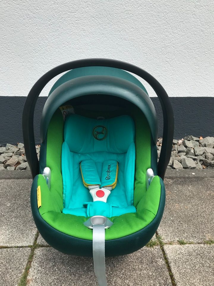 Babyschale Maxi cosi Cybex Aton Q Hawaii Green 2x Isofix in Kaiserslautern