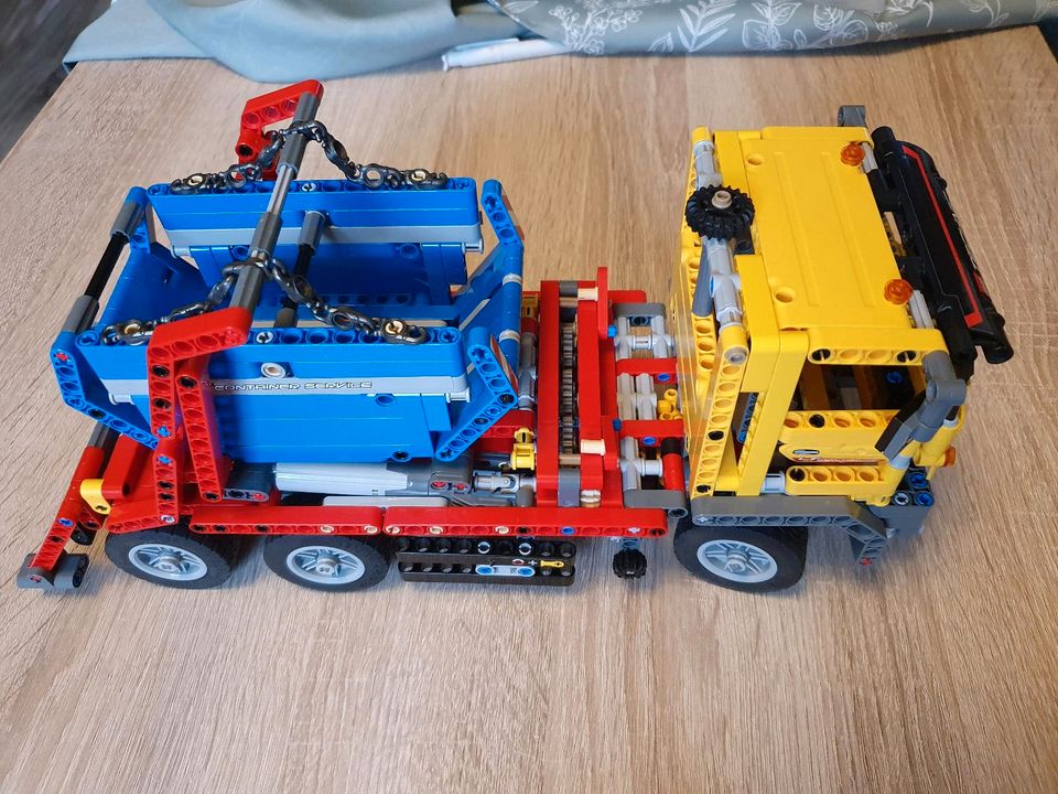 Lego Technic 42024 in Lengede
