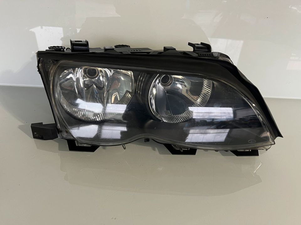 Scheinwerfer BMW E46 rechts Facelift Frontscheinwerfer Lampe in Wilnsdorf