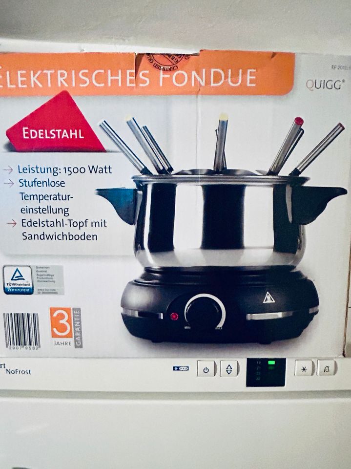 Fondue elektrisch NEU mit Gabeln in Bielefeld