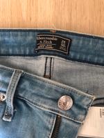 Jeans || Abercrombie&Fitch || 34 Schleswig-Holstein - Oststeinbek Vorschau