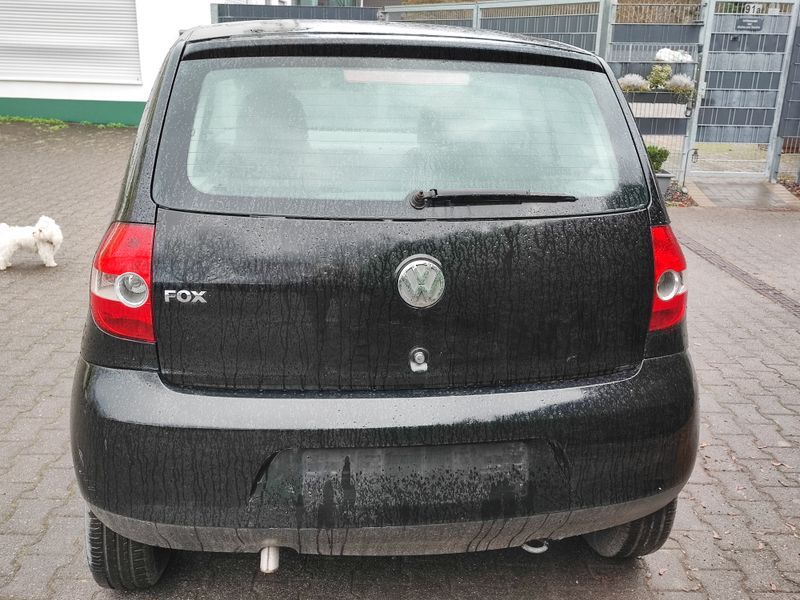 VW FOX Schrägheck (5Z1, 5Z3, 5Z4) 1.2 TÜV NEU in Monheim am Rhein