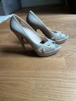 PRADA Pumps Peeptoes Highheels Gr.38.5 neuwertig Frankfurt am Main - Westend Vorschau