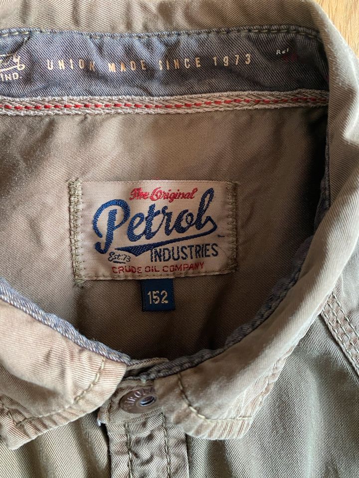 Petrol Industries Jeanshemd Größe 152 cool und chic in Düsseldorf