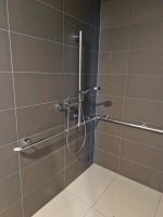 Brausehalterstange inkl. Handlauf für Dusche von Hewi Nordrhein-Westfalen - Sendenhorst Vorschau