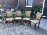 4x Rattern Holz Stühle Stabil zusammen 50€ Niedersachsen - Lastrup Vorschau