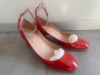 Valentino Garavani Schuhe Mary Jane 38 Pumps Tango Lackleder rot Hessen - Petersberg Vorschau