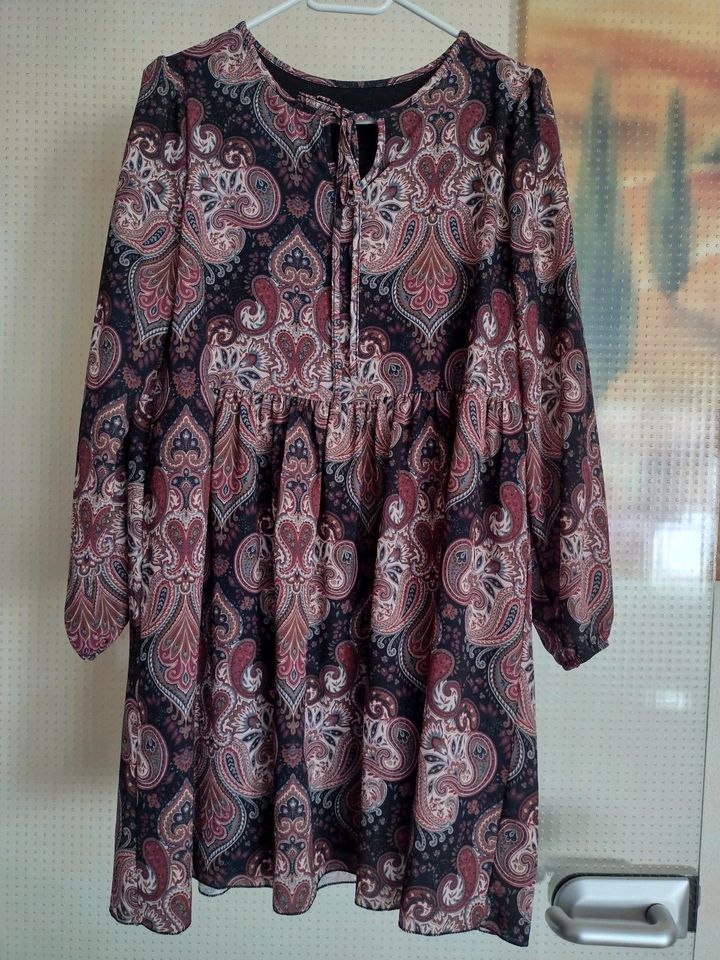Kleid Damen XS S 34 36 bunt Paisley- Muster Herbsttöne Only in Braunweiler