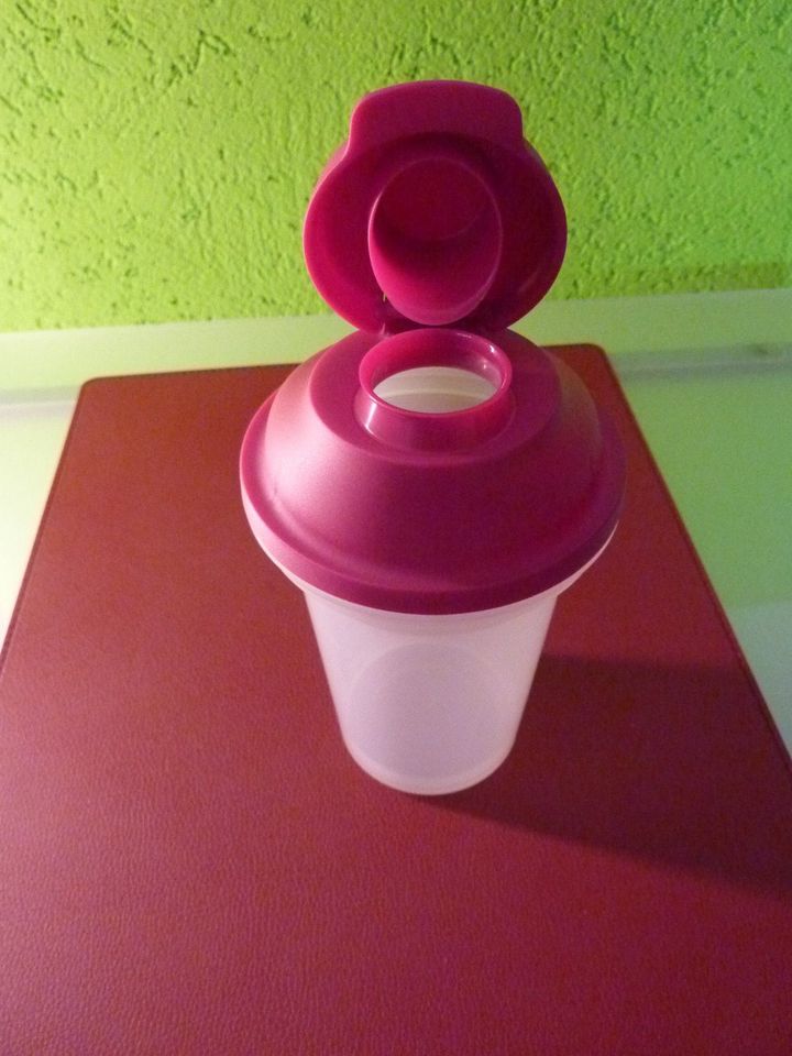 Tupperware Shaker 350ml, Mixbecher, NEU in Oberhausen