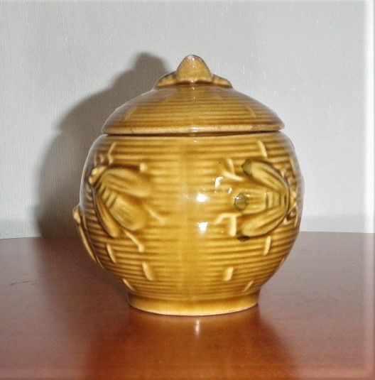 Keramik Honigtopf mit Reliefbienen in Königs Wusterhausen
