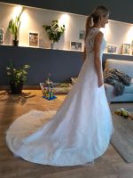 Brautkleid Hochzeitskleid Größe 32 Sachsen - Lugau Vorschau
