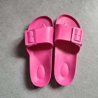 Hausschuhe/ Strandschuhe Damen Gr. 40 Niedersachsen - Holzminden Vorschau