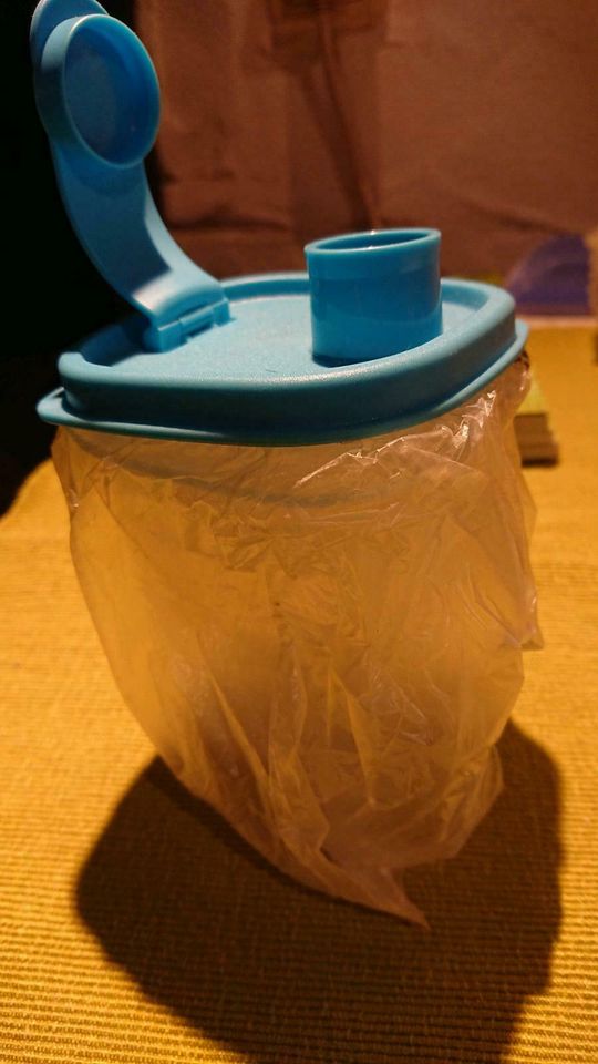 NEU Tupperware Kännchen in Sommerhausen Main