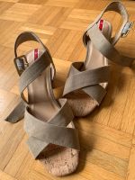 Schuhe Sandaletten Sandalen S. Oliver Gr. 40 neu Nordrhein-Westfalen - Neuenrade Vorschau