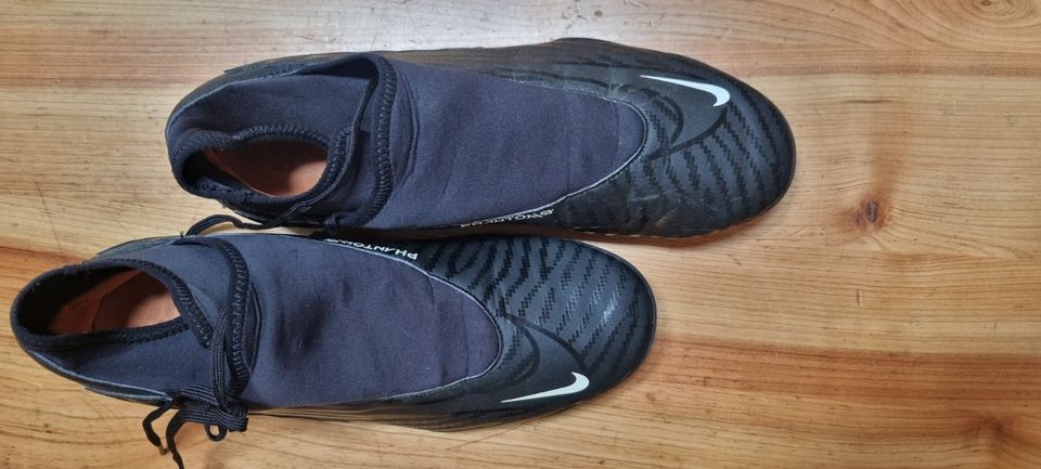 Fussballschuhe Nike Phantom GX Größe 46 in Emmendingen