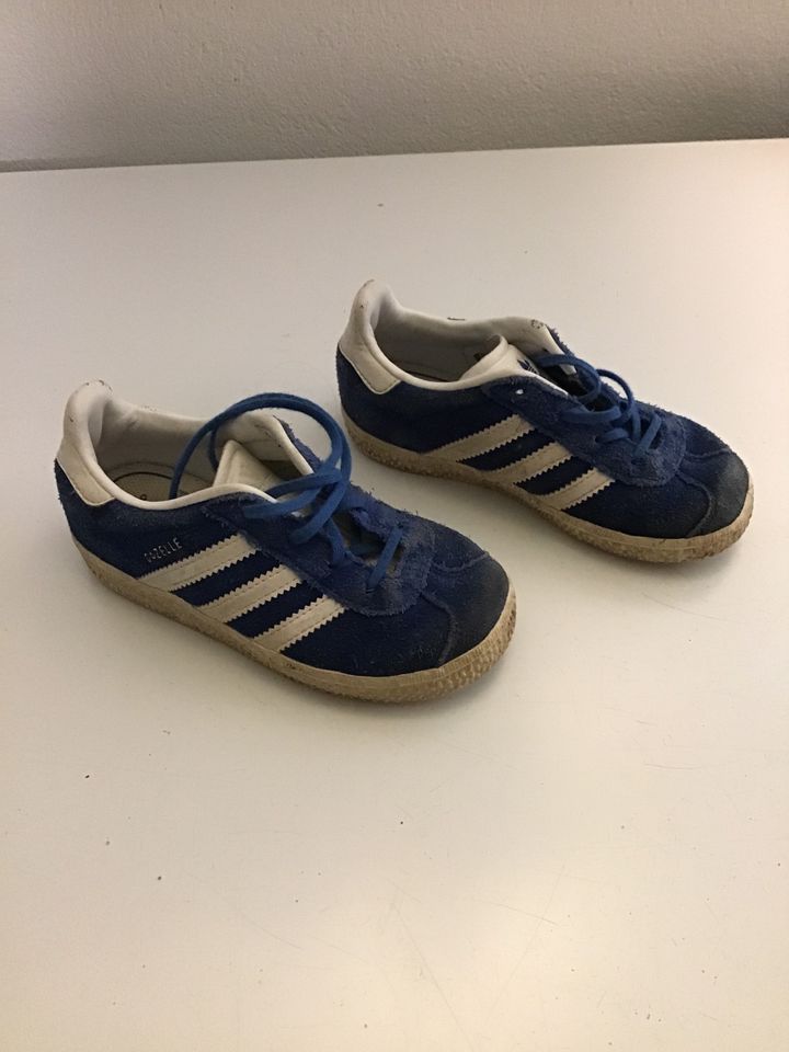Adidas Gazelle, Kinderschuhe, Schuhe, Größe 26 in Schönkirchen