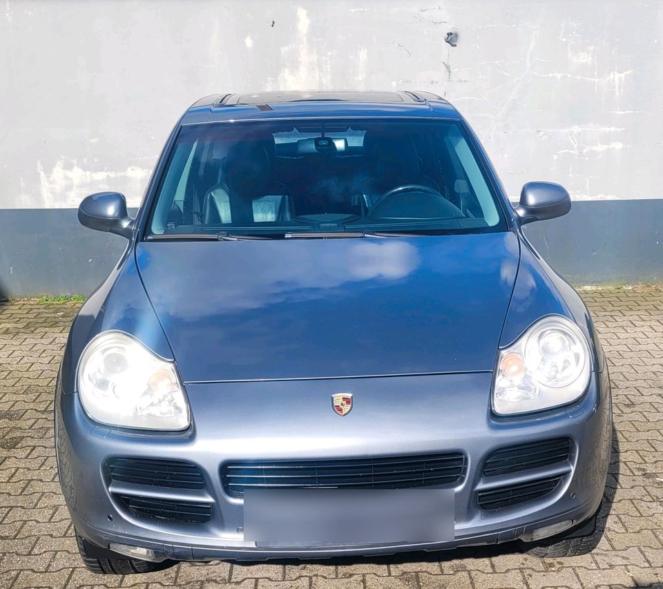 Porsche Cayenne S V8 in Viersen