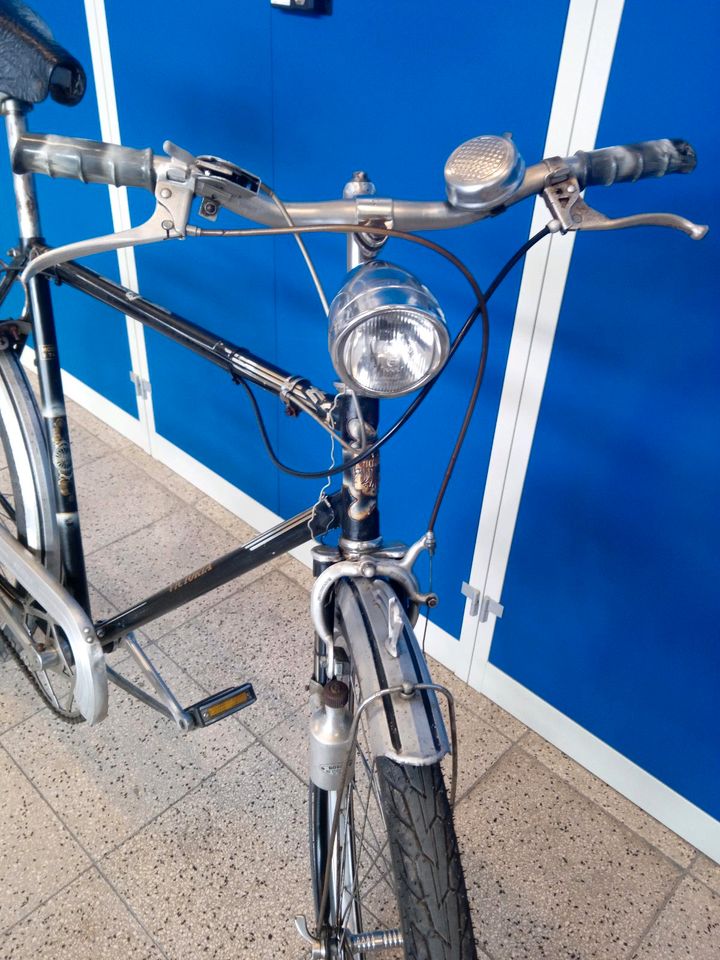 Retro 3-Gang-Fahrrad aus den 1960'ern in Augsburg