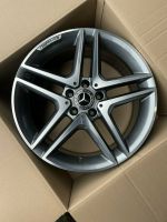 Mercedes A45 CLA45 AMG W176 18 Zoll Alufelge A1764010000 8,0Jx18 Hessen - Maintal Vorschau