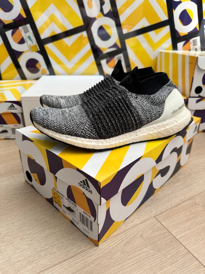 adidas Ultra Boost Laceless BB6141 in Dortmund