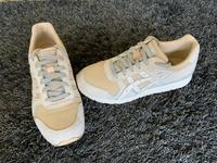 ASICS GT II Gel Sportstyle, wie neu, Turnschuh, Laufschuh, Track Nordrhein-Westfalen - Neuss Vorschau