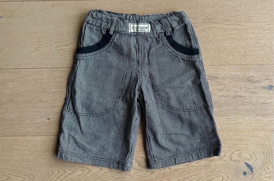 TOP//OKKER GOKKER/❤️süße Bermuda/ kurze Hose/ Shorts Gr. 104cm❤️ in Berlin