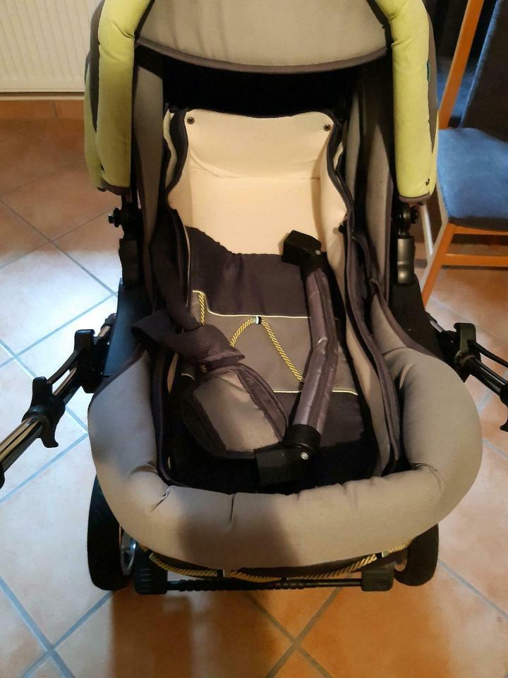 Kinderwagen/ Buggy, mit Zubehör, günstig abzugeben, Preis VB in Eschenbach