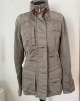 Moncler Damen Jacke,Original,NEU Zustand Gr.4 Hessen - Friedberg (Hessen) Vorschau