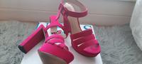 Guess Higheel Wildleder Plateau Sandalette Fuchsia pink Baden-Württemberg - Freiburg im Breisgau Vorschau