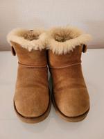 UGGs in 37 Lindenthal - Köln Weiden Vorschau