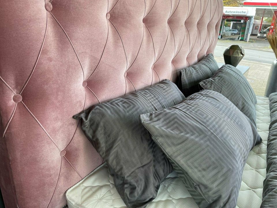 Boxspringbett Design Chesterfield Hoch Bett 180x200 Samt Rosa in Bielefeld