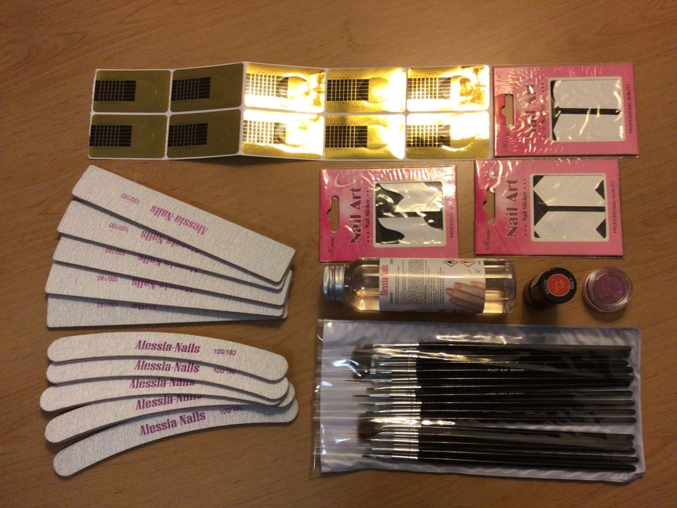 Nailset, Nagelset, Nailpinsel, Nagelfeilen, Cleaner, Neonail, Neu in Würzburg