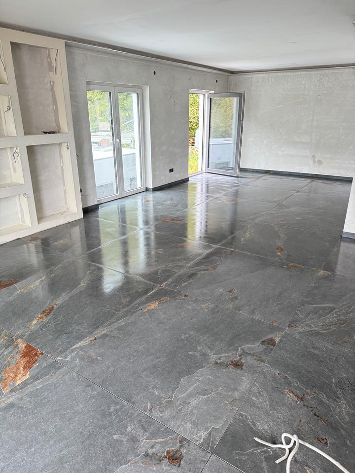 Fliesen Fliesenleger Umbau Renovieren Neubau Altbau Badezimmer in Bayreuth