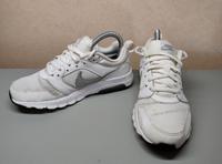 Nike Air Damen Sneaker Größe 36,5 Weiß Hessen - Herborn Vorschau