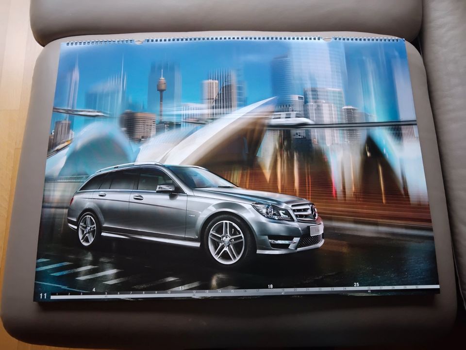 XXL Mercedes-Benz Kalender Passenger Cars 2012 Visionary Cities in Markkleeberg