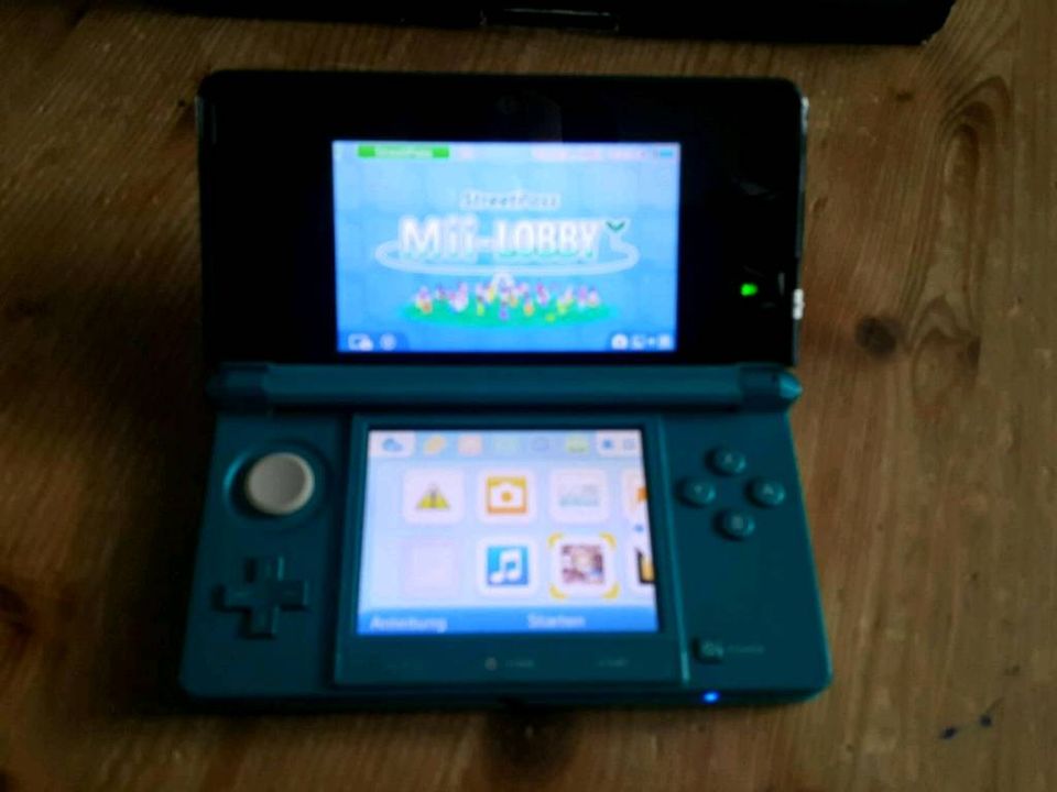 Nintendo 3DS Konsole in Neuss