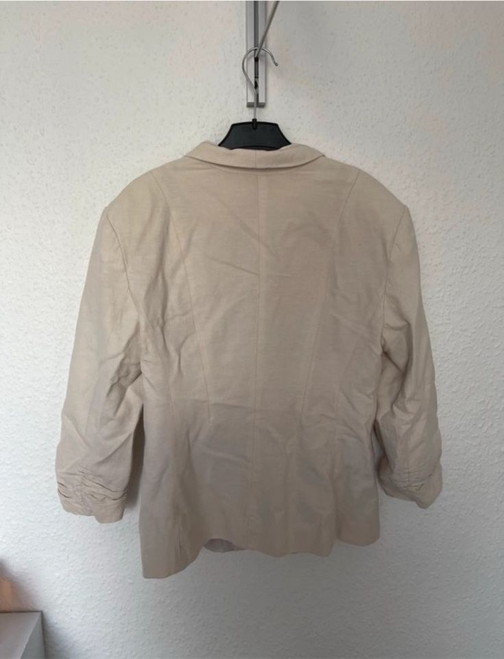 Creme Blazer Gr XL von Orsay in Salzgitter