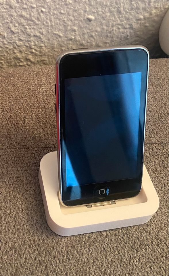 iPod touch 2.Generation 8GB in Schlieben