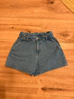 Zara Paperbag Jeans Shorts blau S high waist Nordrhein-Westfalen - Troisdorf Vorschau