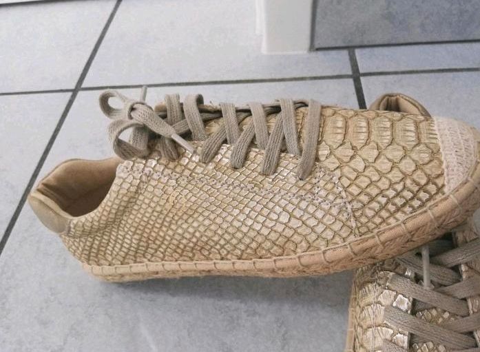 S. OLIVER  Espadrilles Gr. 41 NEU, Snakeoptik, beige/gold in Alzey