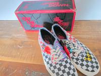 Vans x Stranger Things gr 40.5 neu Nordrhein-Westfalen - Breckerfeld Vorschau