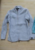 Dicke Strickjacke hellblau Gr. 110 Nordrhein-Westfalen - Schwerte Vorschau