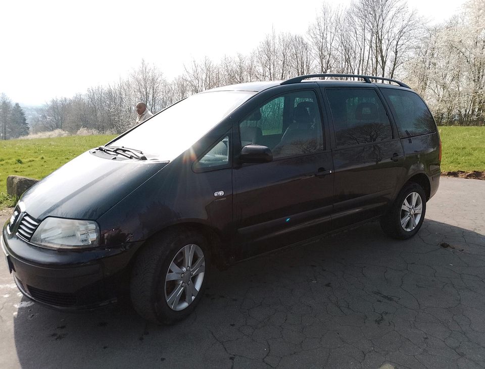 Seat alhambra 2002 1.9/116ps HU 04/26 in Seesen