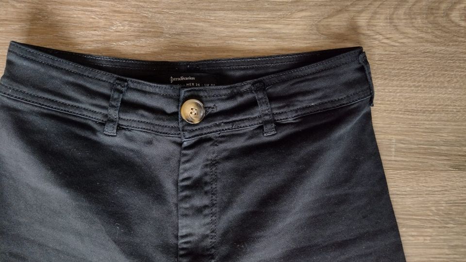 Je 6 € Stradivarius weite Hose Gr. 36 neuwertig in Reutlingen