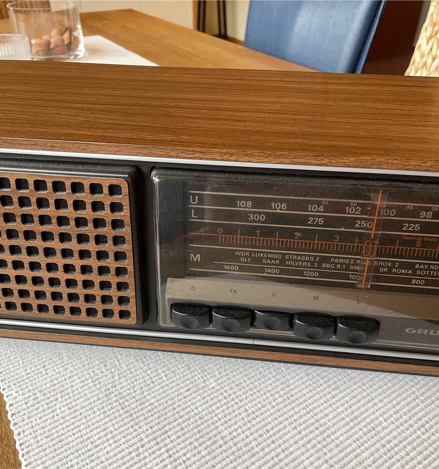 Grundig RF420 RF 420 Radio Vintage Mid Century Danish 60er in Köln