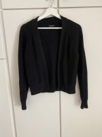 Schwarze neuwertige Strickjacke Cardigan von even&odd Gr xs Nordrhein-Westfalen - Borken Vorschau