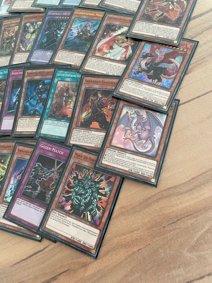 Yugioh seltene holo Karten 45stk in Bad Reichenhall