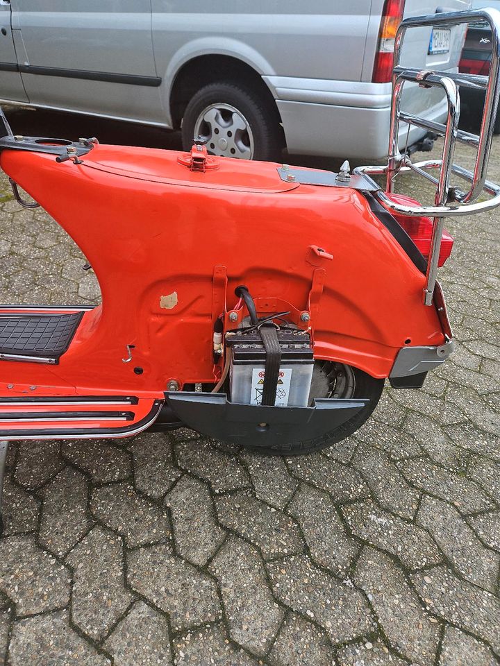 Vespa PX O- Lack! 9446 km Historie! in Mettmann