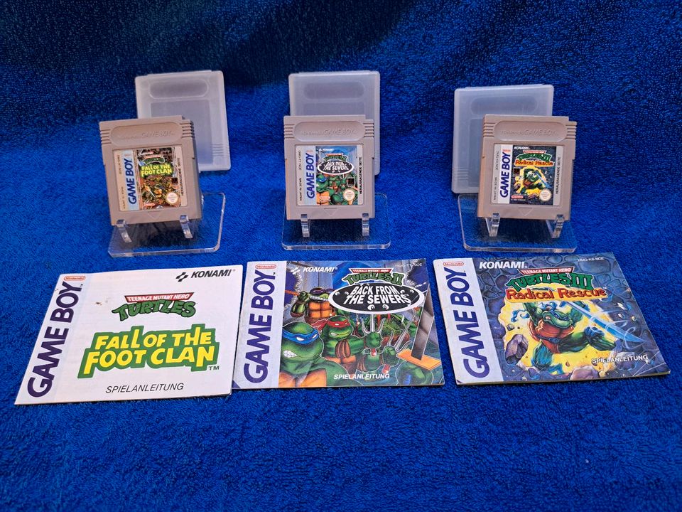 Nintendo Gameboy Spiele Turtles 1-3 mit Anleitungen in Burghausen